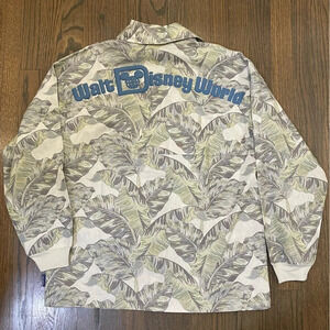 NWT Walt Disney World Tropical Spirit Jersey Shirt Jacket Shacket Men's Small